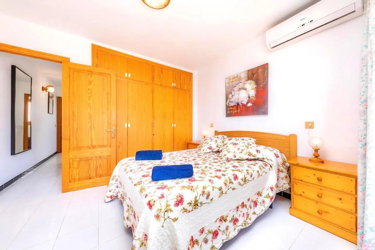 Casa Caty Con Piscina,A 5 Minutos De La Playa Apartment Alcudia  Spain