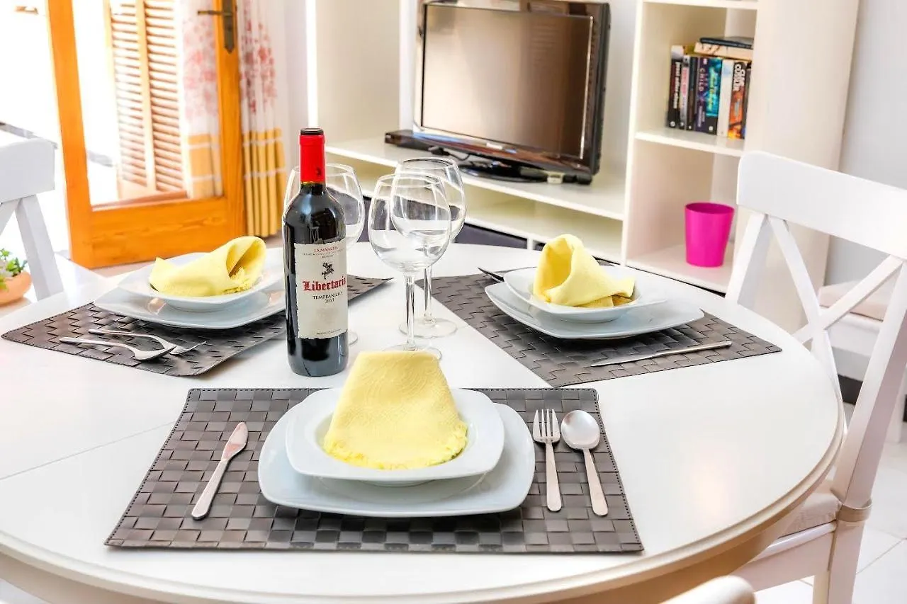 Casa Caty Con Piscina,A 5 Minutos De La Playa Apartment Alcudia  Alcudia (Mallorca)